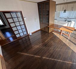 フォレストパーク松戸 3階4SLDKのリビング/ダイニング