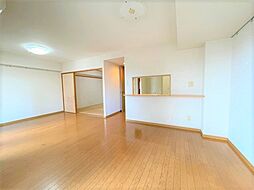 YMレジデンス相模大野 4階3LDKのリビング/ダイニング