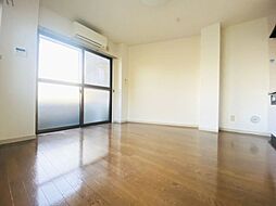 よつばビル 4階1DKのリビング/ダイニング