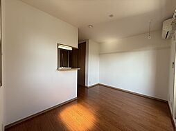 京王線 高幡不動駅 徒歩8分の賃貸アパート 2階1Kのリビング/ダイニング