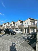 ファミリア 2階 築17年5ヶ月の賃貸物件