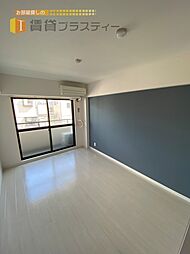 東京メトロ東西線 浦安駅 徒歩13分の賃貸マンション 4階ワンルームのリビング/ダイニング