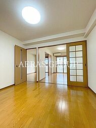 アストレア 3階2DKのリビング/ダイニング