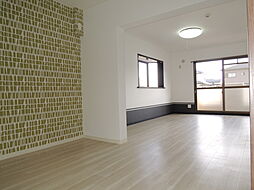 メゾンドワイズ 101 1階1LDKのリビング/ダイニング