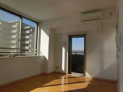 JR総武線 本八幡駅 徒歩2分の賃貸マンション 9階1Kのリビング/ダイニング