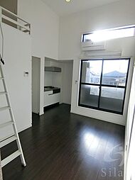 ドメーヌ堺 2階ワンルームのリビング/ダイニング