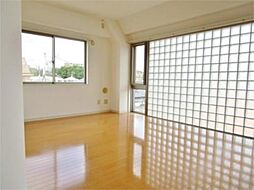 モンパルテ 502 5階3LDKのリビング/ダイニング