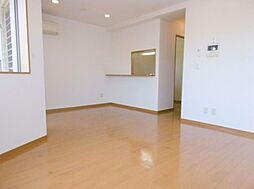 セレス代沢 2階1LDKのリビング/ダイニング