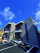 和泉中央駅より徒歩11分 1階 築1年8ヶ月の賃貸物件