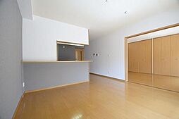 セトル・サンシティー 302 3階3LDKのリビング/ダイニング