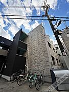 加美駅より徒歩1分 1階 築7年10ヶ月の賃貸物件