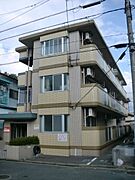 コーポかわしま２ 3階 築37年8ヶ月の賃貸物件