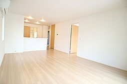 阪急伊丹線 伊丹駅 バス9分 阪急バス下車 徒歩3分の賃貸アパート 1階2LDKのリビング/ダイニング