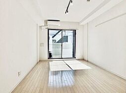 CLAP市谷柳町 3階1Kのリビング/ダイニング