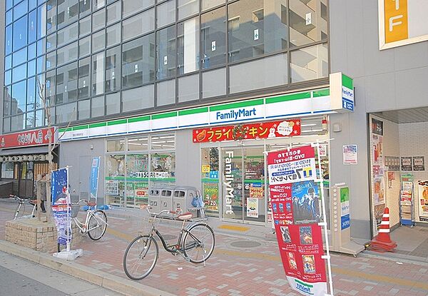 画像18:ファミリーマート寝屋川香里新町店 967m
