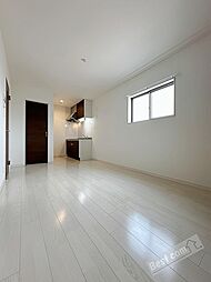 GRANDIR湊 303 3階1LDKのリビング/ダイニング