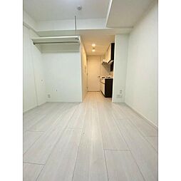 TLRレジデンス川崎大師 9階ワンルームのリビング/ダイニング