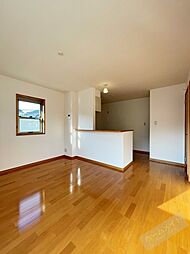 リビングタウン狭山池　D棟 2階2LDKのリビング/ダイニング