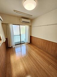 モン・シャトー上荻 3階1Kのリビング/ダイニング