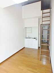 アイメゾン別所 203 2階1Kのリビング/ダイニング