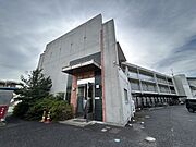 フェイムドゥボウ 1階 築26年8ヶ月の賃貸物件