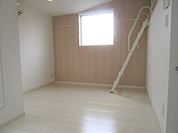 Rumah KL 2階1Kのリビング/ダイニング