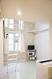 ユナイト山手ロミー・シュナイダー 105 1階ワンルームのリビング/ダイニング