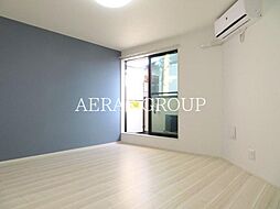 ＧＲＡＤＯ ｋａｍｅａｒｉ 2階1Kのリビング/ダイニング