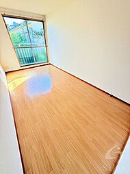 エル・セレーノ香ヶ丘C 1DKのリビング/ダイニング