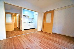 ロイヤルパーク多摩川 413 4階1DKのリビング/ダイニング