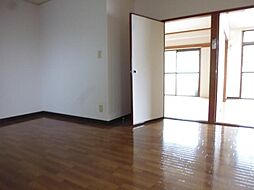 ホワイトマンション 2階2DKのリビング/ダイニング