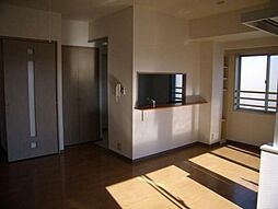 シモンズ中野 301 3階2LDKのリビング/ダイニング