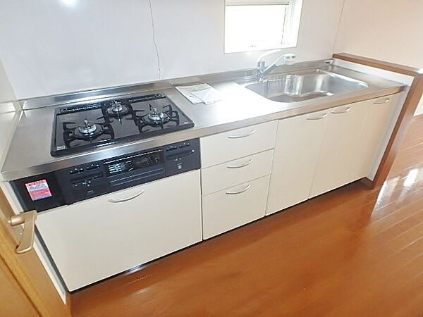 detached 東京都八王子市七国６丁目2-6

地図を見る