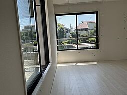 東京メトロ副都心線 東新宿駅 徒歩4分の賃貸マンション 5階ワンルームのリビング/ダイニング