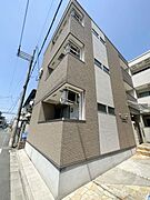 吹田駅より徒歩8分 3階 築11年の賃貸物件