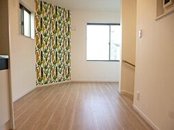 ランド・16 2階ワンルームのリビング/ダイニング