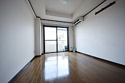 パドーレカミノ 203 2階1Kのリビング/ダイニング