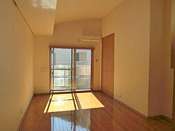 広尾レジデンスB棟 2階ワンルームのリビング/ダイニング