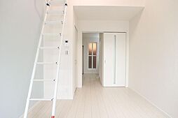 メローペ 201 2階1Kのリビング/ダイニング