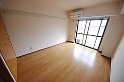 多摩都市モノレール 中央大学・明星大学駅 徒歩3分の賃貸マンション 3階1Kのリビング/ダイニング