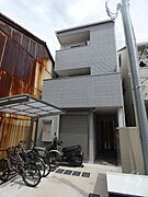 寺地町駅より徒歩4分 1階 築8年6ヶ月の賃貸物件