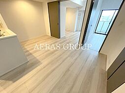 ドゥーエ日暮里 703 7階2LDKのリビング/ダイニング