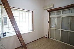 第1ジョイフルヤマ 102 1階ワンルームのリビング/ダイニング