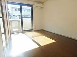 ピークエステート 103 1階2DKのリビング/ダイニング