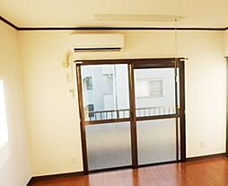 東急東横線 新丸子駅 徒歩8分の賃貸マンション 3階1DKのリビング/ダイニング