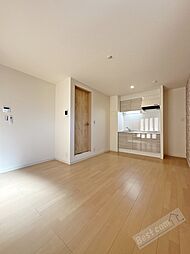 Fstyle上田3号館 3階1LDKのリビング/ダイニング