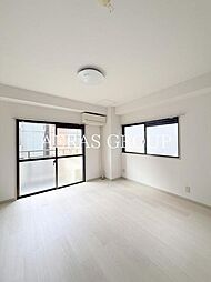 メゾン・ヒロII 2階1LDKのリビング/ダイニング