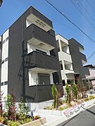 諏訪ノ森駅より徒歩5分 1階 築9年7ヶ月の賃貸物件