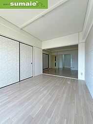 ヤマイチPLAZA黒田 7階3LDKのリビング/ダイニング