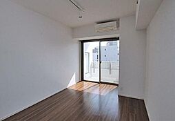 ミリアレジデンス北新宿 5階1Kのリビング/ダイニング